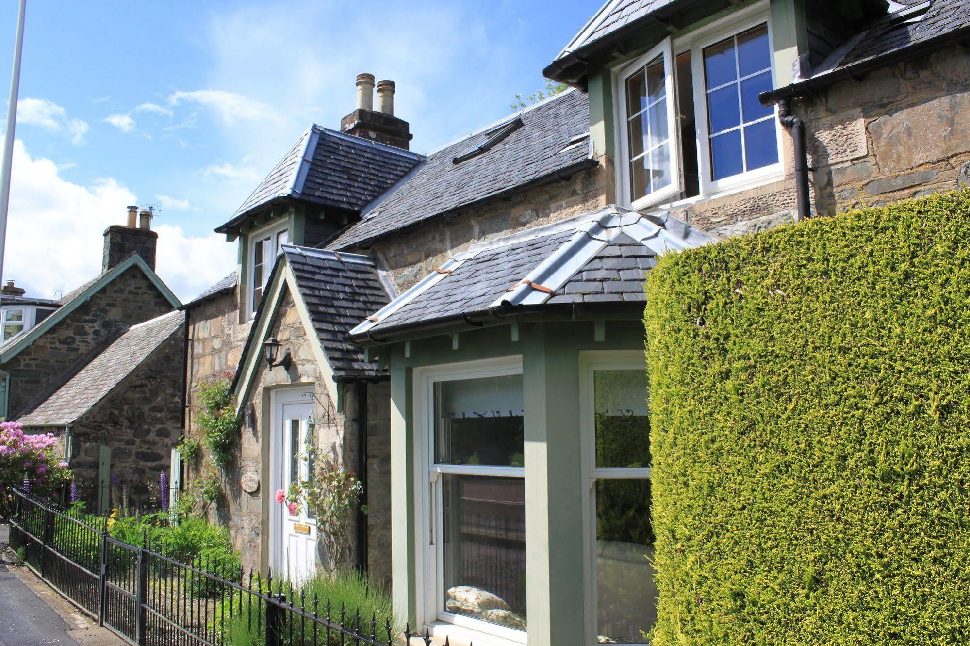 Glenalbyn Cottage Saint Fillans Exterior foto