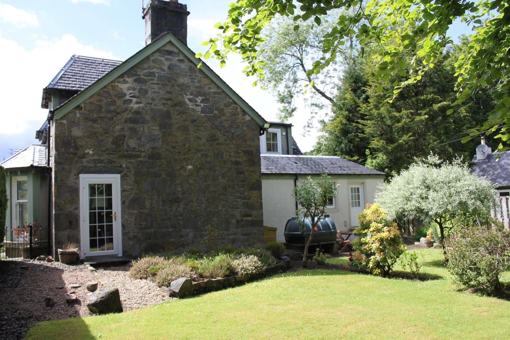 Glenalbyn Cottage Saint Fillans Exterior foto